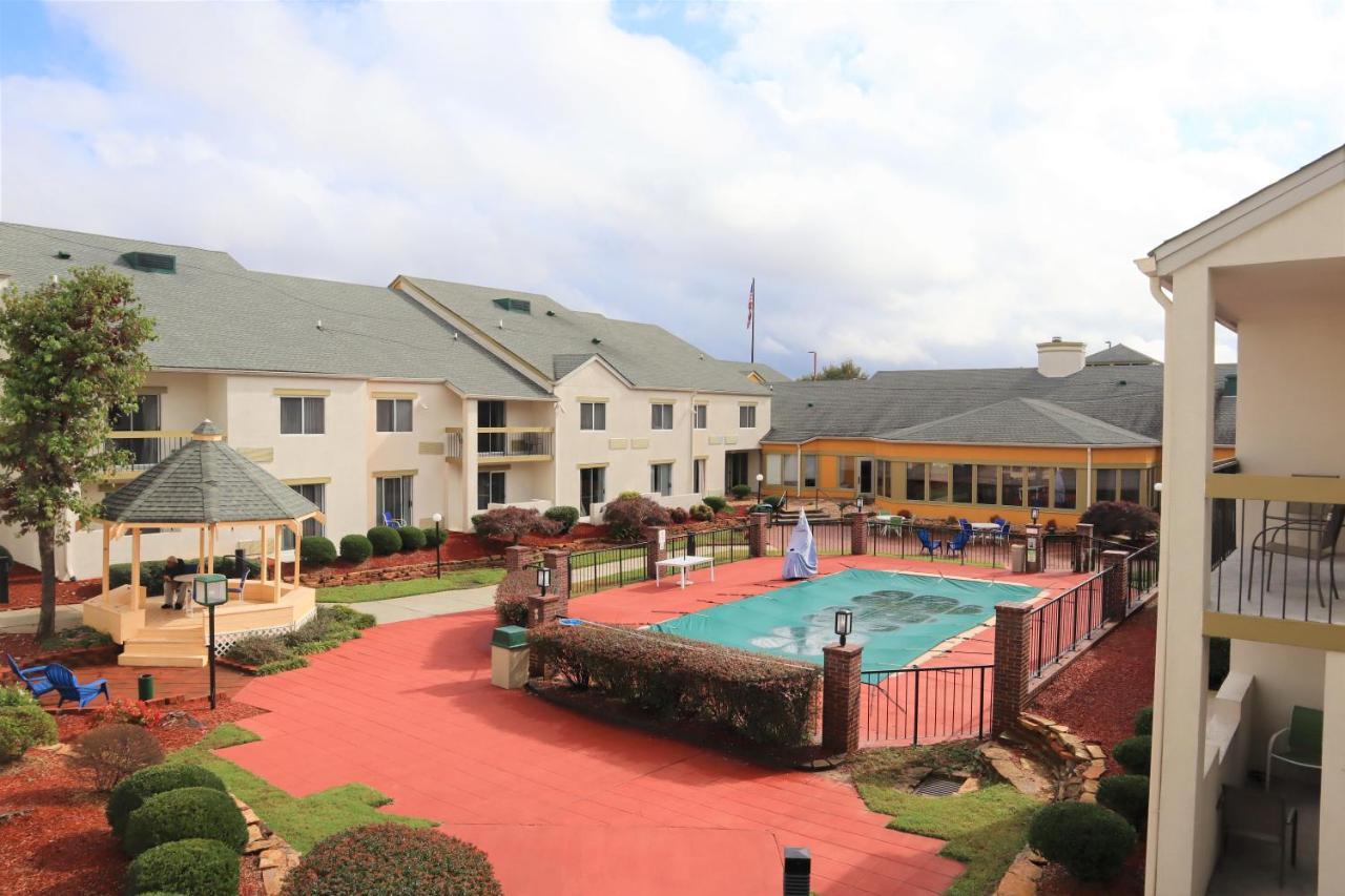 Baymont By Wyndham Norcross Atlanta Hotel Ngoại thất bức ảnh