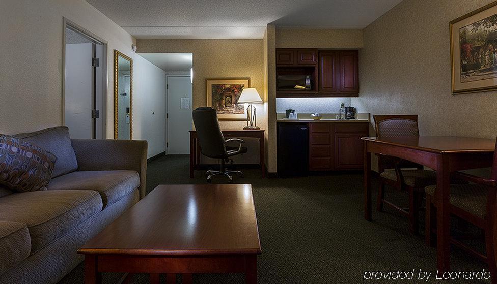 Baymont By Wyndham Norcross Atlanta Hotel Ngoại thất bức ảnh